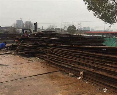 常德市鑫翔建筑設(shè)備租賃有限公司,常德墊路鋼板租賃,墊路鋼板銷售,機(jī)械設(shè)備租賃哪里好 常德市鑫翔建筑設(shè)備租賃有限公司,常德墊路鋼板租賃,墊路鋼板銷售,機(jī)械設(shè)備租賃哪里好